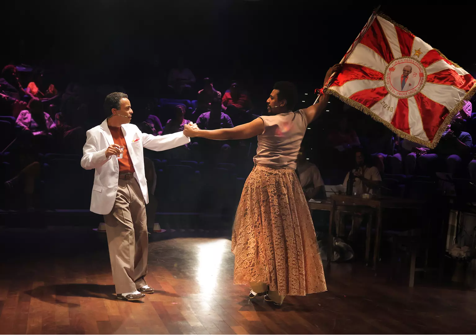 ‘Professor Samba: Uma Homenagem a Ismael Silva’: Musical reestreia dia 7 de maio, quarta, às 20:30, no Teatro Fashion Mall